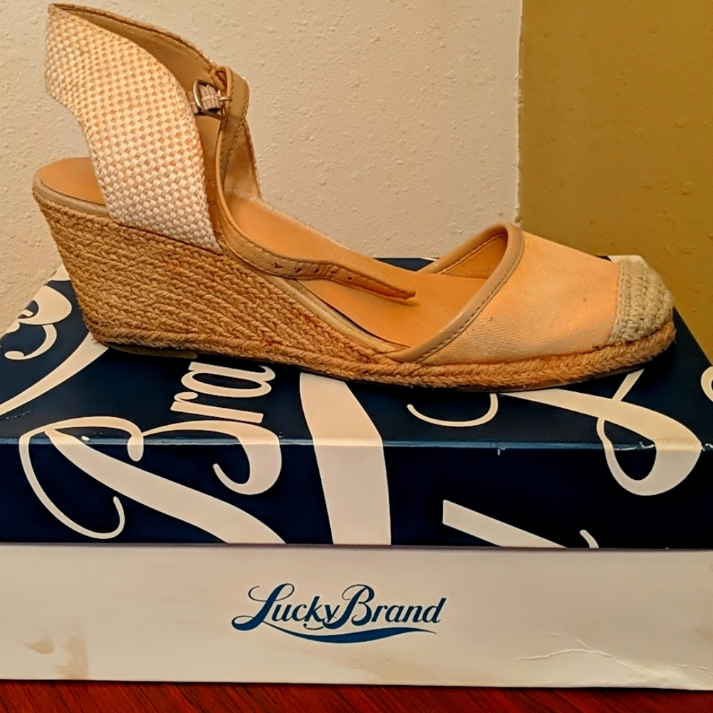 Lucky brand